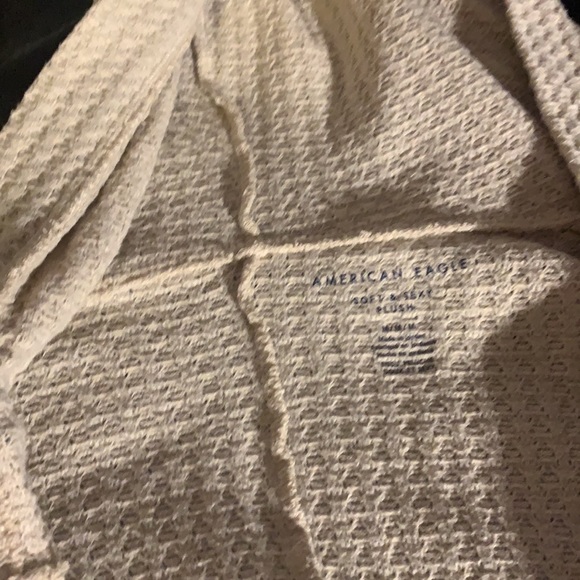 Light beige cardigan from American Eagle - Picture 2 of 2